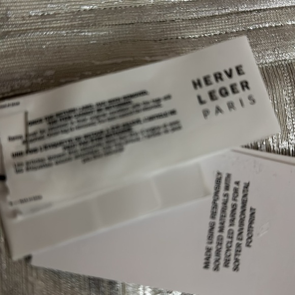 MID-LENGTH DRESS
Herve Leger.              A - Picture 12 of 12